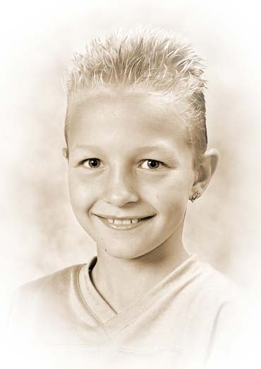 portretfoto 13/18 sepia met kader portretfoto 13/18 sepia met kader
